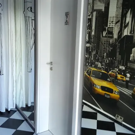 Casa Acerra 3 Doppelzimmer - 6 Betten - 2 Badezimmer - Kuche- Max 6p Guest house